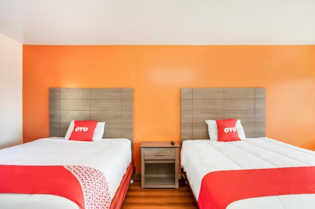 Oyo Hotel Kalama Luaran gambar