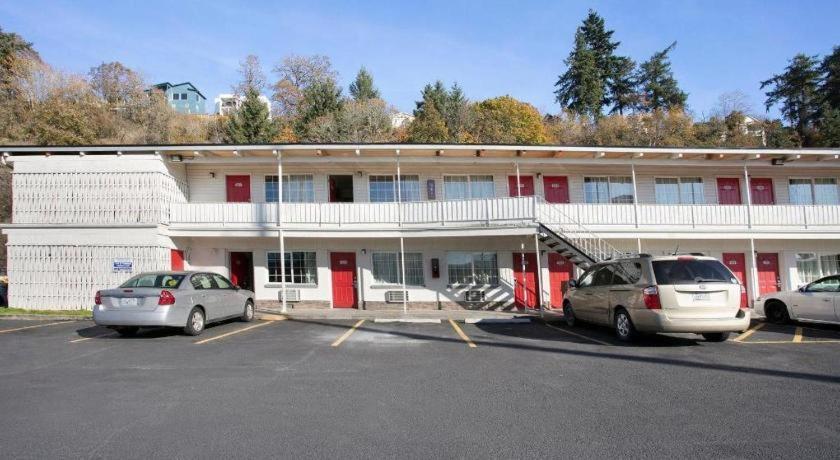 Oyo Hotel Kalama Luaran gambar