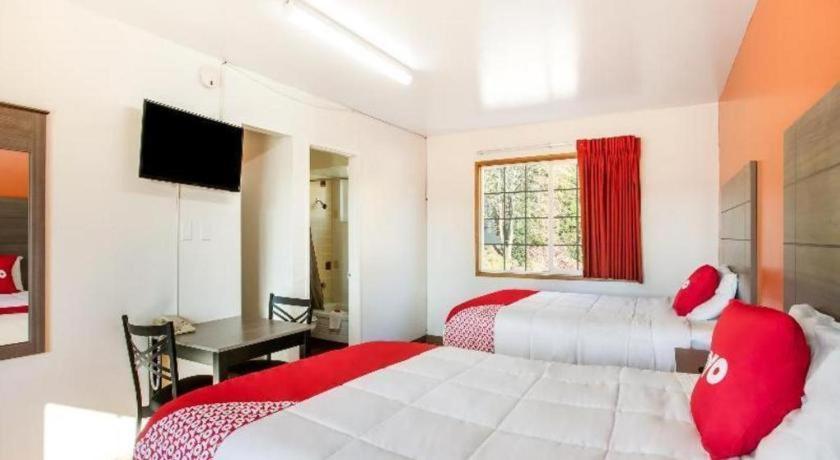 Oyo Hotel Kalama Luaran gambar