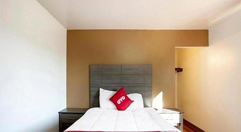 Oyo Hotel Kalama Luaran gambar